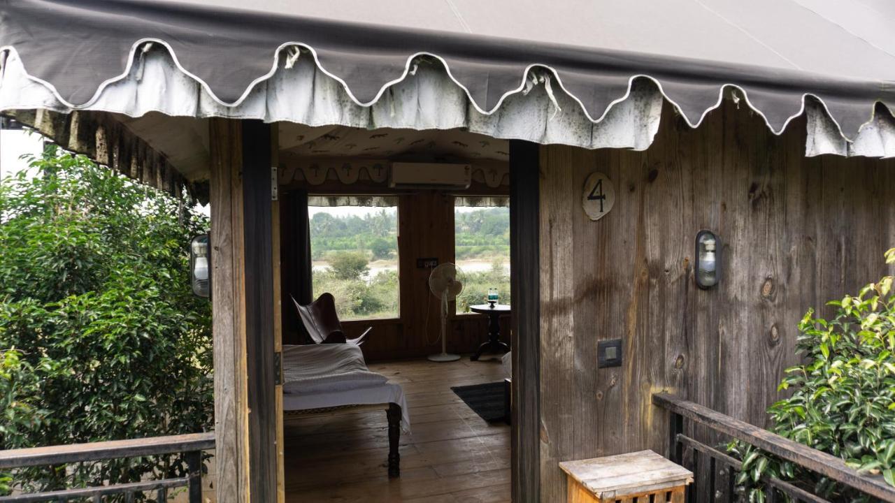 16 Bedouin Hotel Hosūr Kültér fotó